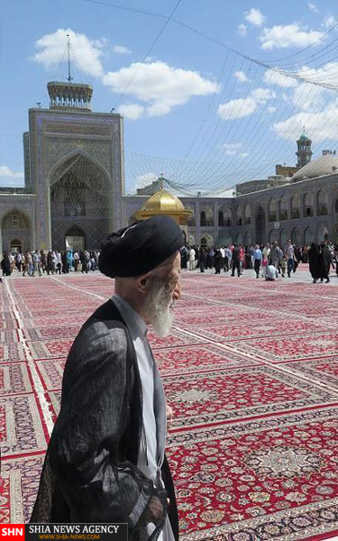 تصاویر آیت الله شبیری زنجانی در حرم رضوی تصاویر آیت الله شبیری زنجانی در حرم رضوی