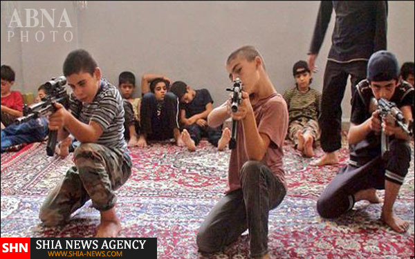 آموزش وحشی‌گری به کودکان توسط داعش + تصاویر
