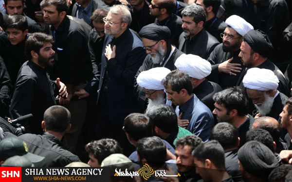 تصاویر پیاده روی آیت الله وحید خراسانی در سالروز شهادت امام جعفر صادق(ع)