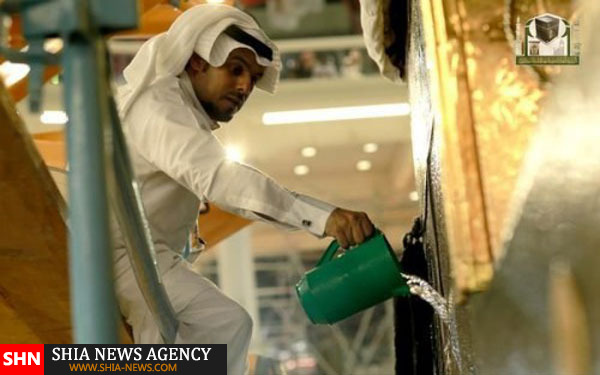 تصاویر مراسم بالا بردن پرده کعبه جهت آمادگی برای حج