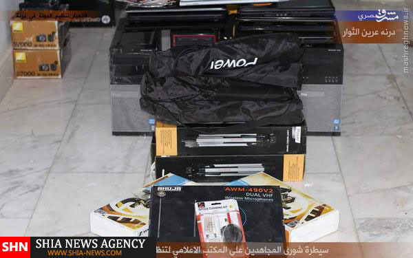 سیطره القاعده بر دفتر تبلیغاتی داعش در درنه+تصاویر