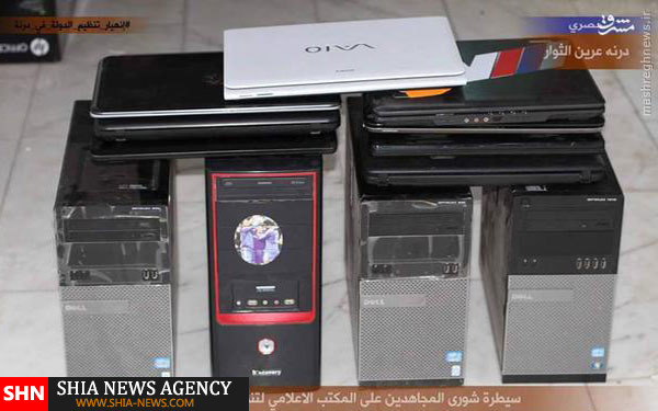 سیطره القاعده بر دفتر تبلیغاتی داعش در درنه+تصاویر