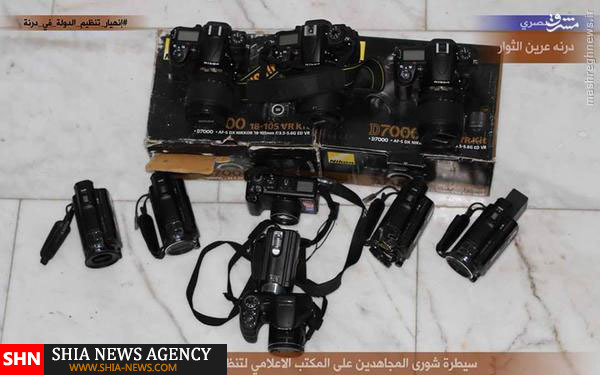 سیطره القاعده بر دفتر تبلیغاتی داعش در درنه+تصاویر