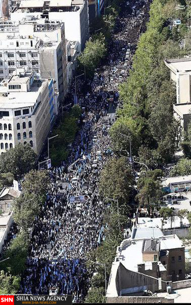 تصاوير هوايي از تشييع شهداي منا در تهران تصاوير هوايي از تشييع شهداي منا در تهران