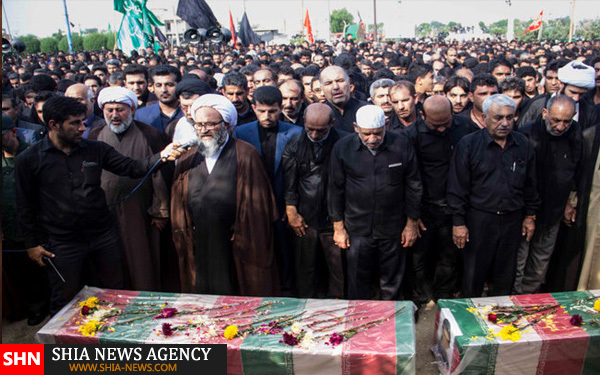تصاویر تشییع باشکوه شهدای تیراندازی در حسینیه دزفول