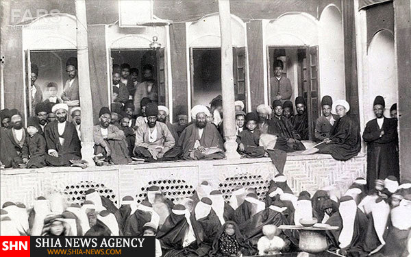 نسخه چاپيارسال به دوستانتصاویر عزای حسینی در سده اخیر