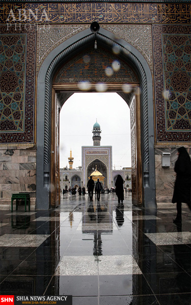 تصاویر نزول رحمت الهی در حرم امام رضا(ع)