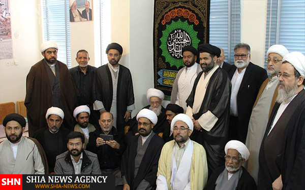 تصاویر دیدار جمعی از مبلغین شیعه کشورهای اروپایی با آیتالله صافی گلپایگانی تصاویر دیدار جمعی از مبلغین شیعه کشورهای اروپایی با آیتالله صافی گلپایگانی