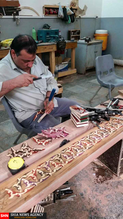 تصاویر ساخت کتیبه چوبی داخل ضریح مطهر حضرت عباس علیه السلام تصاویر ساخت کتیبه چوبی داخل ضریح مطهر حضرت عباس علیه السلام