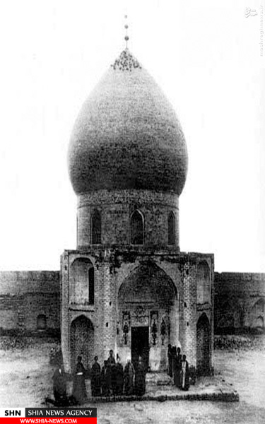 تصویر قدیمی از بارگاه امام حسین (ع) تصویر قدیمی از بارگاه امام حسین (ع)