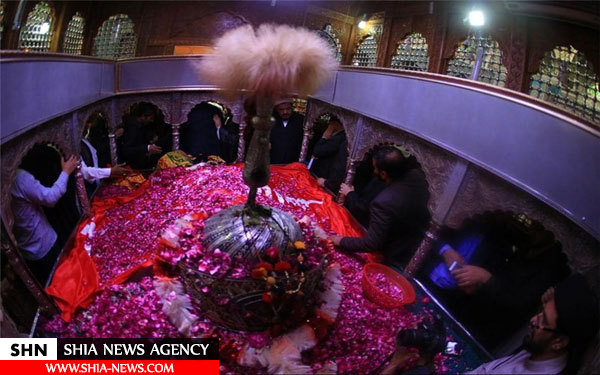 پرچم گنبد حضرت عباس(ع) به بزرگترین مزار شیعی هندوستان رسید+ تصاویر