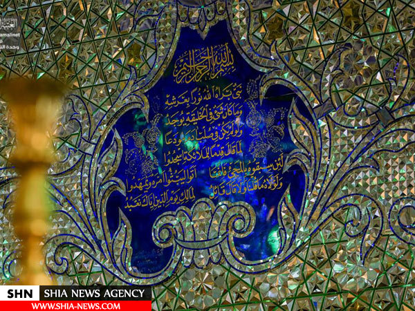 جلوه هایی زیبا از آینه کاری های رواقهای بارگاه مطهر علوی