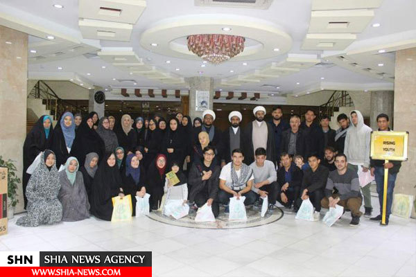 حضور مستبصران استرالیا و اندونزی در حرم امام علی(ع)+ تصاویر
