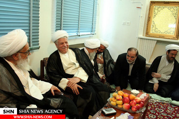 تصاویر دیدارهای صمیمی آیت الله هاشمی با مراجع و علما