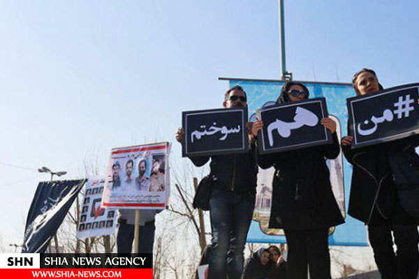 تشییع شهدای آتش‌نشان پلاسکو به‌روی دستان مردم