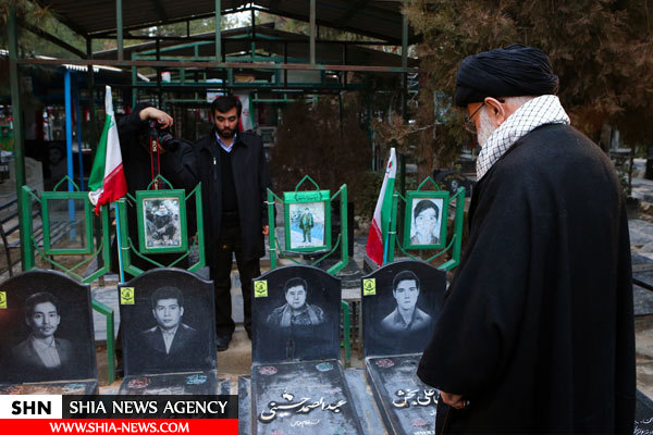 حضور رهبر انقلاب در مرقد امام (ره) و گلزار شهدا