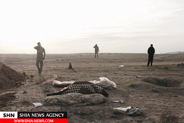 گور دسته‌جمعی ۲۴ عراقی اشک سربازان را درآورد+ تصاویر