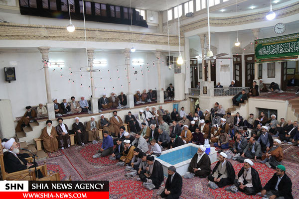 تصاویر جشن ولادت حضرت زهرا(س) در بیوت مراجع و علما