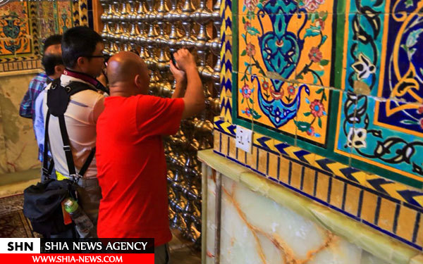 حضور توریست های چینی در حرم امیرالمومنین (ع)+ تصاویر