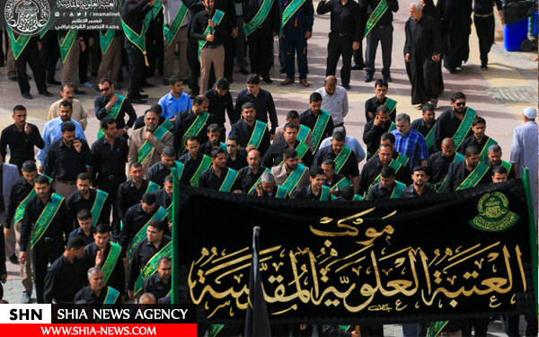 پرچم سیاه بر فراز گنبد حرم امیرالمومنین (ع) + تصاویر