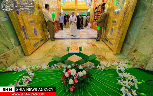 جزء خوانی قرآن کریم در حرم امام علی(ع)