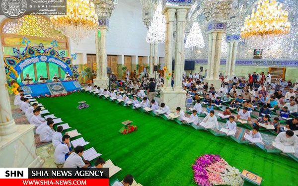 جزء خوانی قرآن کریم در حرم امام علی(ع)