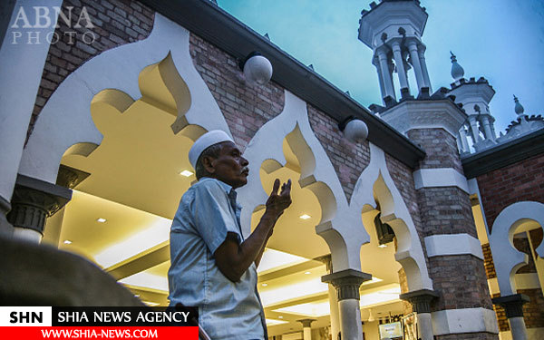 تصاویر مسلمانان مالزی در ماه مبارک رمضان تصاویر مسلمانان مالزی در ماه مبارک رمضان