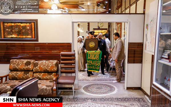 پرچم بارگاه منور رضوی به آستان علوی اهدا شد+  تصاویر