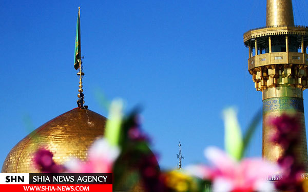 شستشوی گنبد منور رضوی در آستانه میلاد امام رضا (ع) شستشوی گنبد منور رضوی در آستانه میلاد امام رضا (ع)