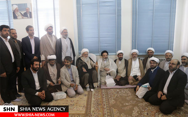 تصاویر دیدار رئیس و مسئولان دانشگاه ادیان و مذاهب با آیت الله العظمی صافی