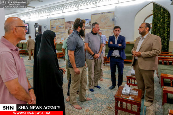 تشرف نمایندگان کشورهای غربی به حرم مطهر امیرالمومنین (ع) + تصاویر