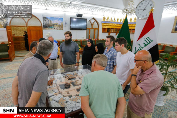 تشرف نمایندگان کشورهای غربی به حرم مطهر امیرالمومنین (ع) + تصاویر