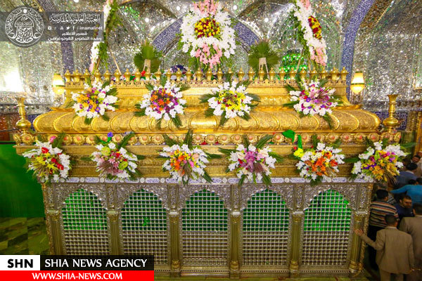 گل آرایی و گلاب شویی حرم مطهر امام علی(ع) به مناسبت عید غدیر خم