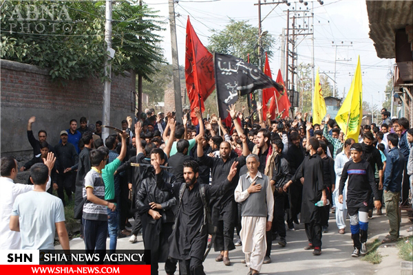 حمله نیروهای امنیتی به عزاداران حسینی در کشمیر