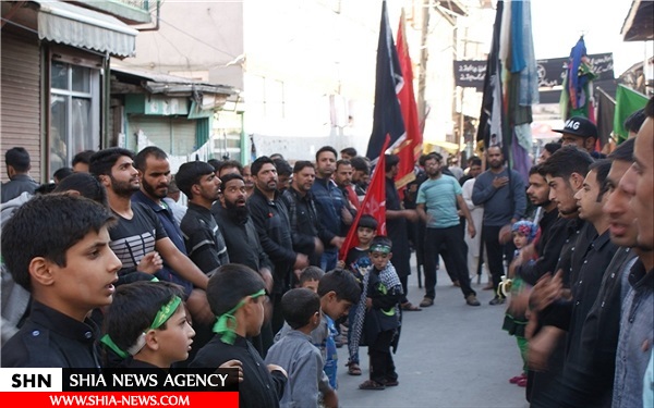 عاشورا در کشمیر با طنین شعار «حسینیت زنده باد و یزدیت مرده باد»