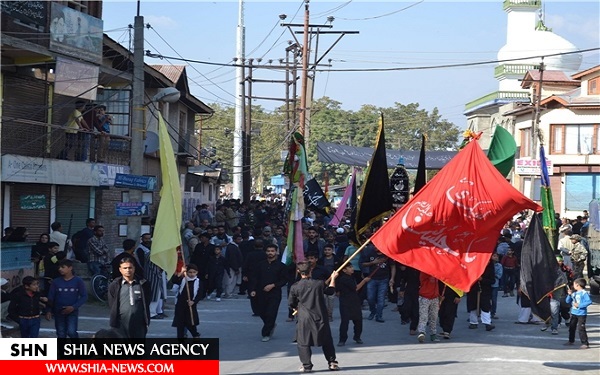 عاشورا در کشمیر با طنین شعار «حسینیت زنده باد و یزدیت مرده باد»