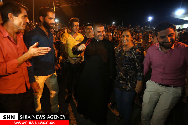 پایکوبی مسیحیان عراقی برای آزادی شهر قراقوش+ تصاویر