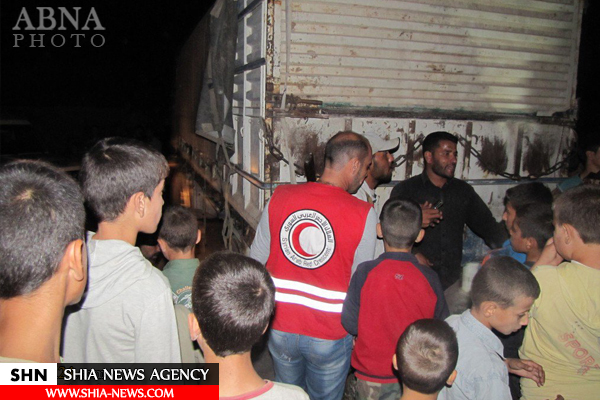 ورود کمک‌های انسانی به دو شهرک شیعه نشین فوعه و کفریا+ تصاویر
