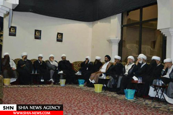 تصاویری از مراسم بزرگداشت آیت الله طباطبایی قمی در شهر قطیف عربستان تصاویری از مراسم بزرگداشت آیت الله طباطبایی قمی در شهر قطیف عربستان