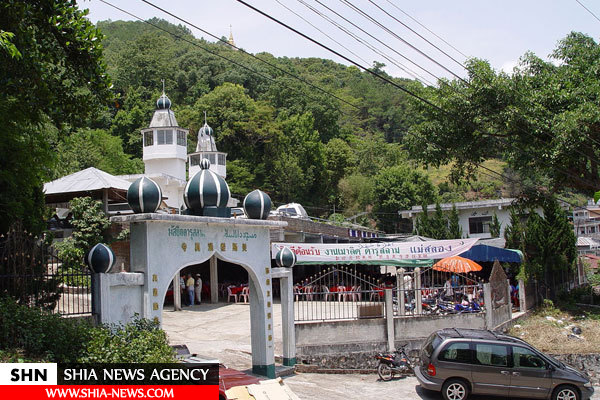 کشوری با مسجد در کنار کلیسا+ تصاویر