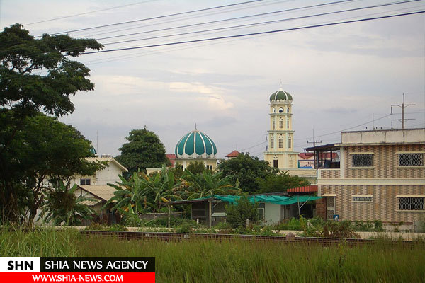 کشوری با مسجد در کنار کلیسا+ تصاویر