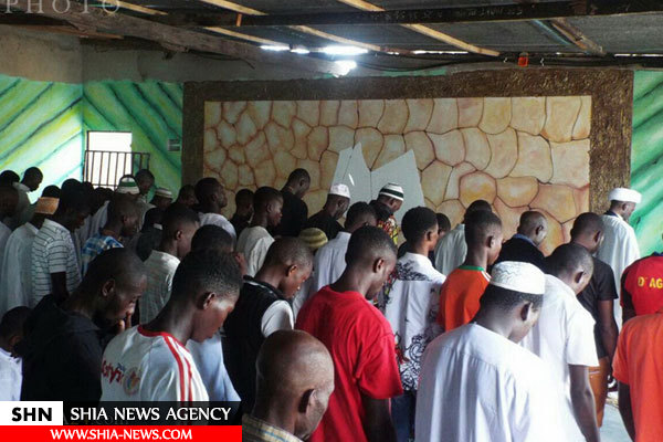تصاویر نخستین نماز جمعه مسجد امام علی(ع) کنگو