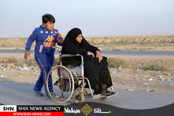 تصاویر لحظه به لحظه با قدم های زائران کربلا تصاویر لحظه به لحظه با قدم های زائران کربلا