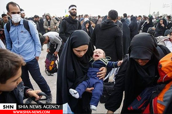تصاویر سرگردانی زائران پشت درب‌های بسته مرز مهران