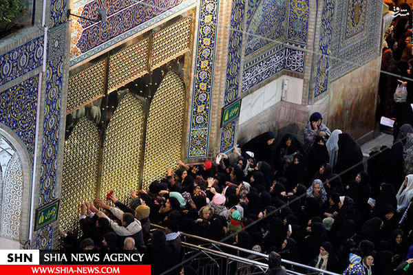 تصاویر نقاره زنی شب میلاد پیامبر(ص) در حرم رضوی