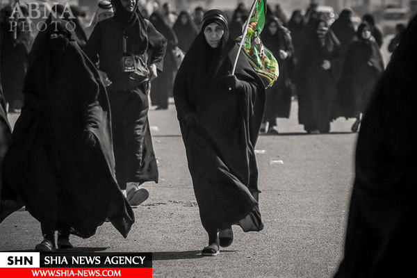 پیاده روی مردم عراق به سوی نجف در روز زیارتی امیرالمؤمنین(ع)