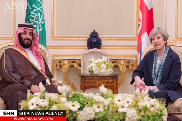دهن‌کجی نخست وزیر انگلیس به مقامات رژیم سعودی+ تصاویر