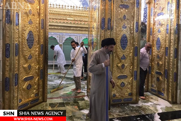 تصاویر شستشوی گنبد حرم مطهر امام علی(ع) تصاویر شستشوی گنبد حرم مطهر امام علی(ع)