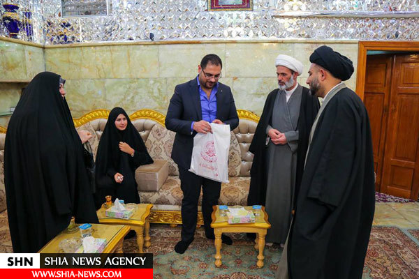 شهروند روسی در حرم امیر المؤمنین (ع) شیعه شد+ تصاویر
