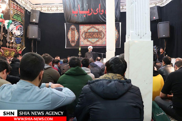 مراسم عزاداری اهلبیت(ع) در حسینیه محبان الرضا تهران مراسم عزاداری اهلبیت(ع) در حسینیه محبان الرضا تهران